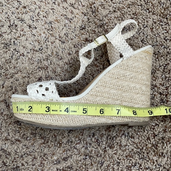 Wedges - Picture 8 of 11